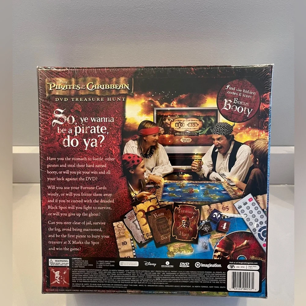 2006 Disney Pirates of the Caribbean dvd family board game